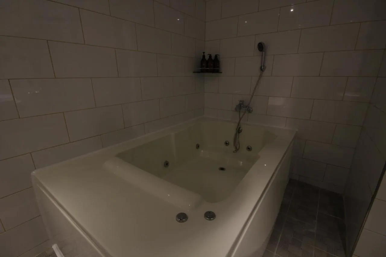 ** Motel Hotel Gem Busan South Korea