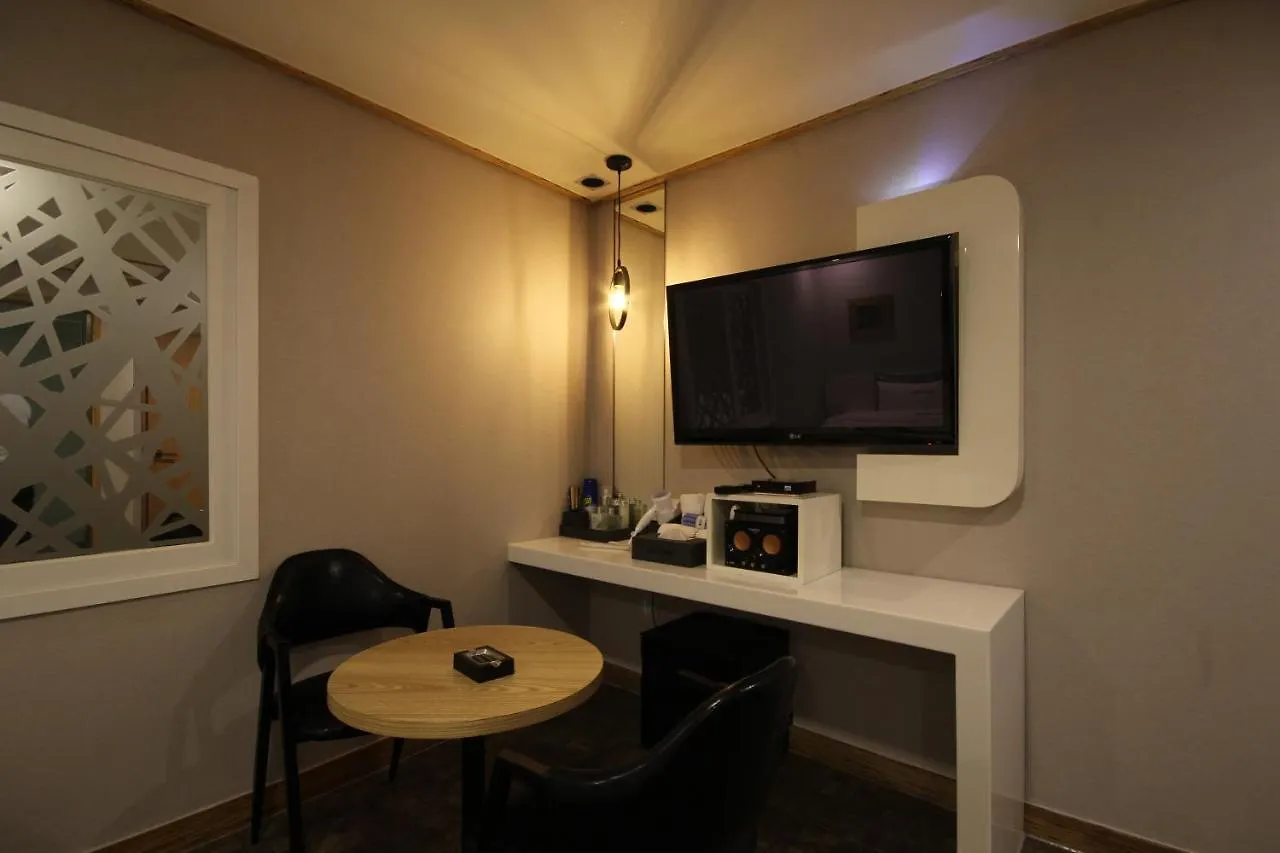 ** Motel Hotel Gem Busan South Korea