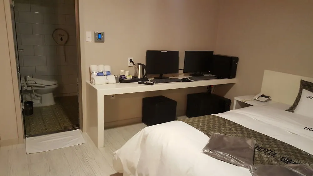 Motel Hotel Gem Busan